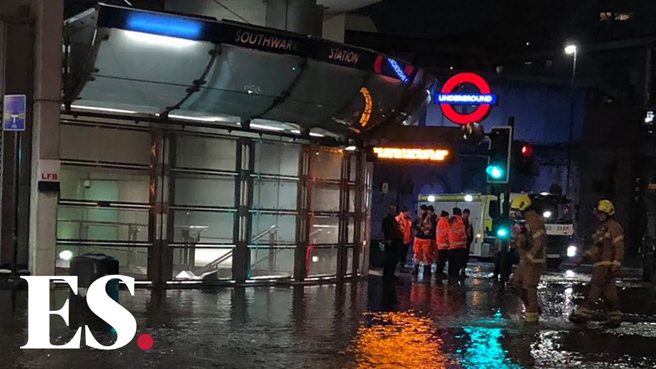 Southwark Station flood: '8ft sinkhole' causes massive flood closing major London tube station