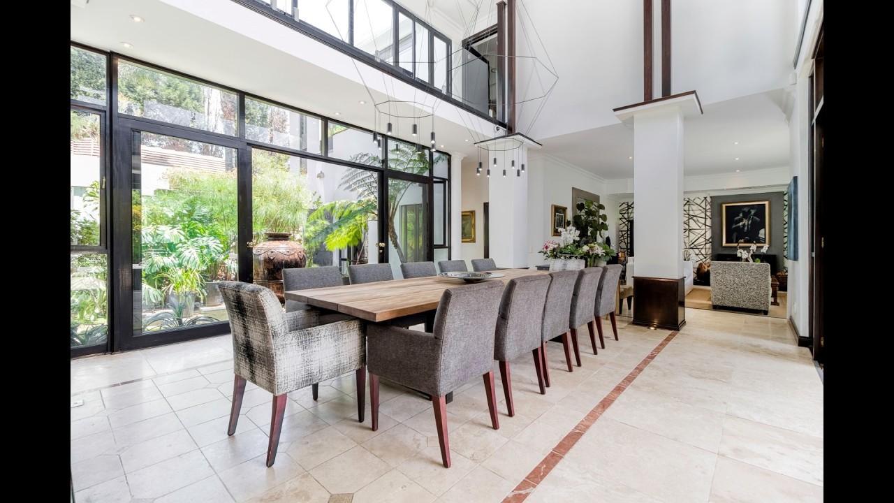 4 Bedroom House For Sale in Houghton Estate - RL19933 - FIRZT