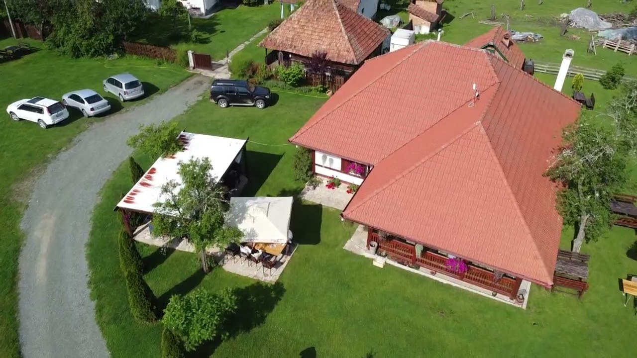timbilding kamp na selu ispod Divcibara