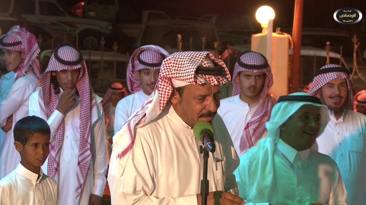 نواف سعيد القعياني في قرية انبوان المحاوره الشعريه