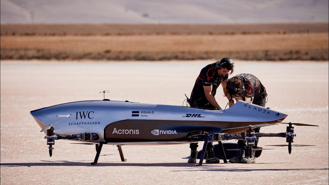ТЕХНОЛОГИИ БУДУЩЕГО - ГОНОЧНЫЙ АЭРОМОБИЛЬ AIRSPEEDER