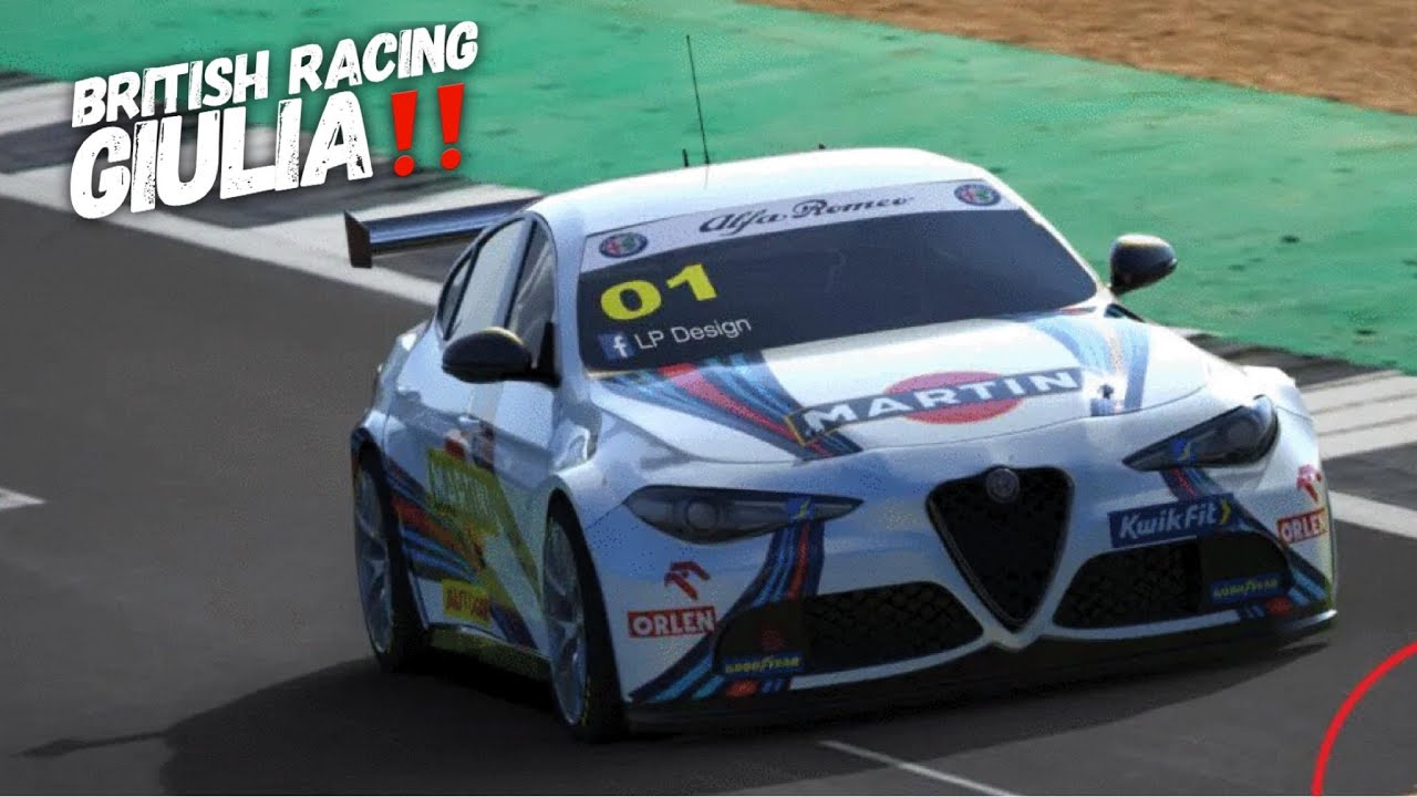 Meet The Alfa Romeo Giulia BTCC Martini Racing!