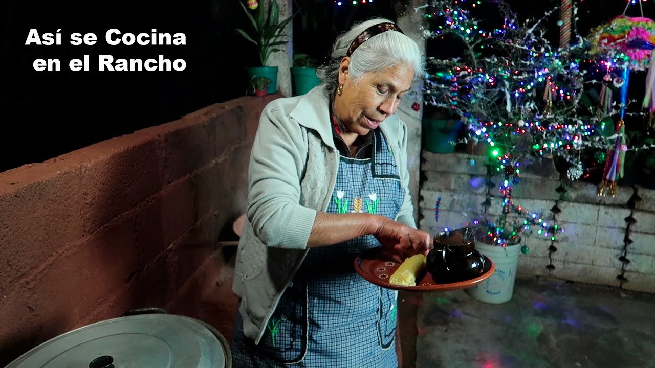 Nacatamales de Piña y Atole de Canela Así se Cocina En El Rancho