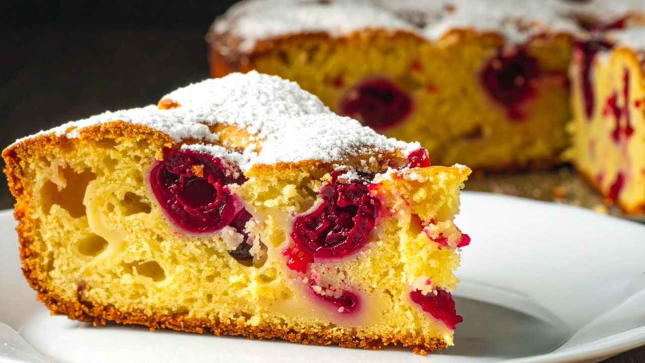 Der einfachste Kuchen der Welt! 🍒 Ein hausgemachtes Kirschkuchenrezept. Schnell und einfach.