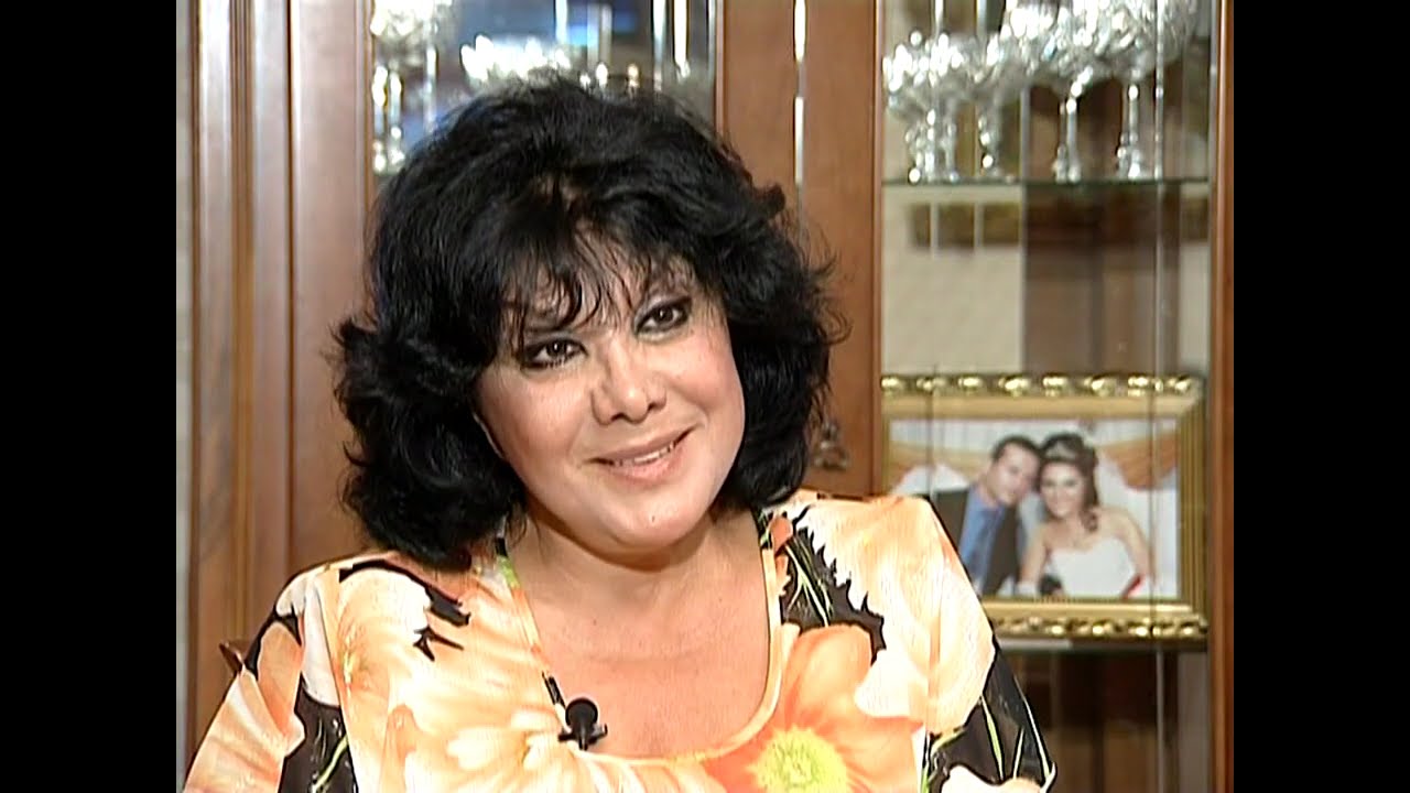 Flora Kərimova əslində kimdir?