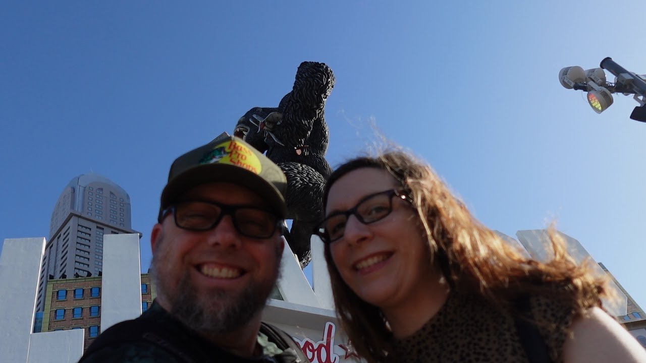 Presley's Country Jubilee Show | Exploring The 76 Strip | Hollywood Wax Museum | Dairy Queen Treats