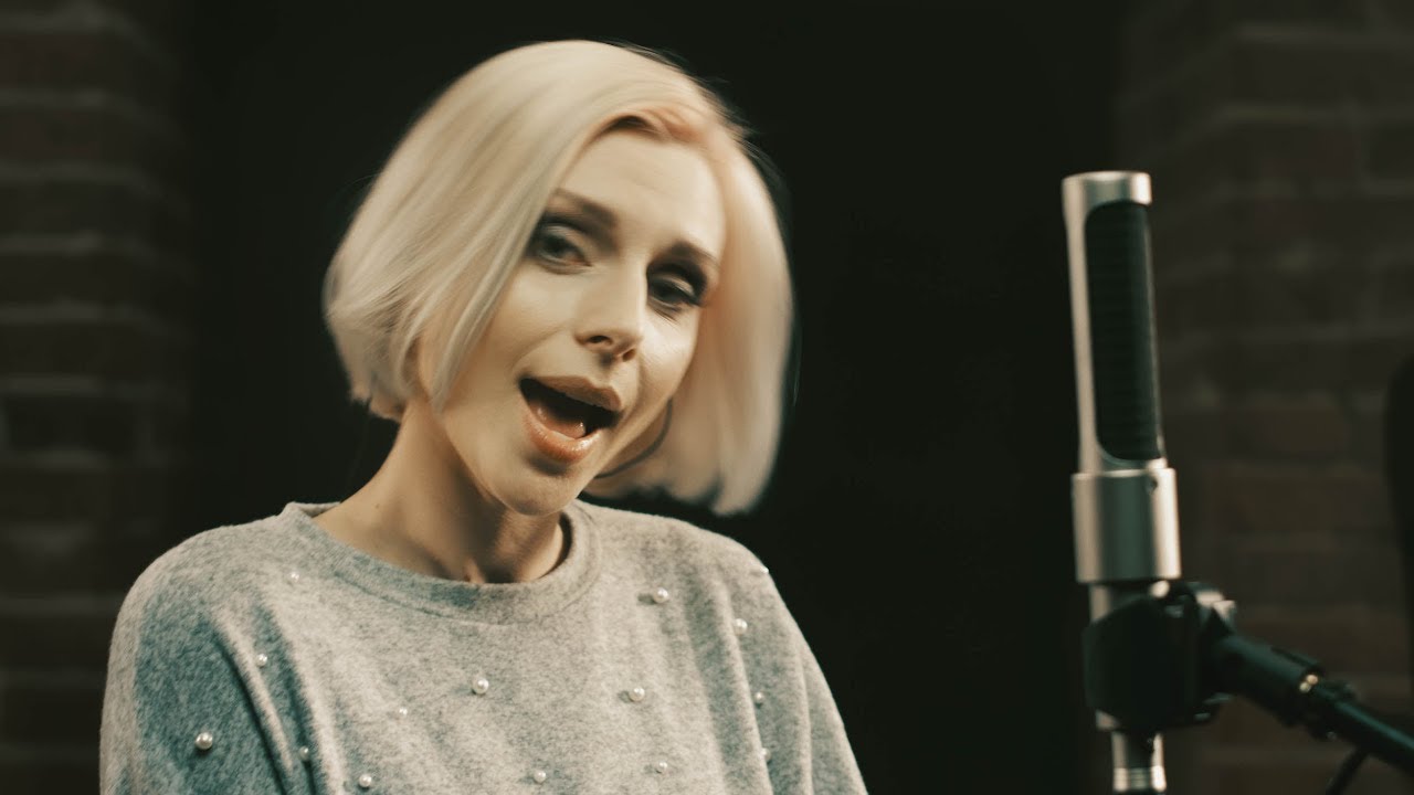 Ania Dudek & HATBreakers - More than material (Roseaux cover @Live Session)