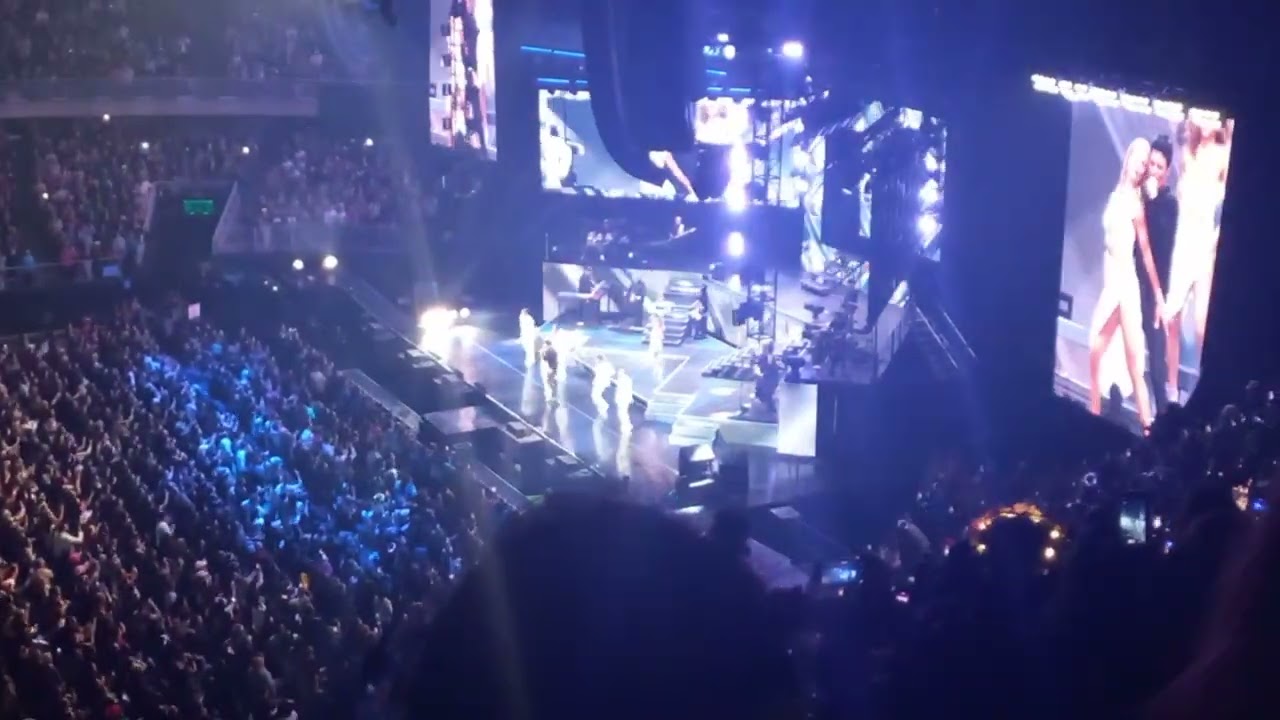 Chayanne - Bailando Bachata Santiago de Chile 🇨🇱 28/08/2025 MOVISTAR ARENA
