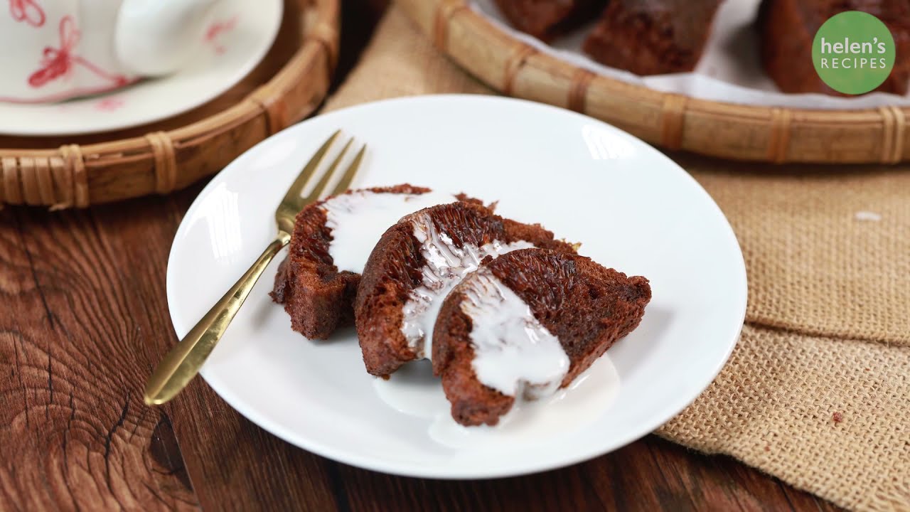 Palm Sugar Honeycomb Cake - B&aacute;nh B&ograve; Thốt Nốt | Helen's Recipes