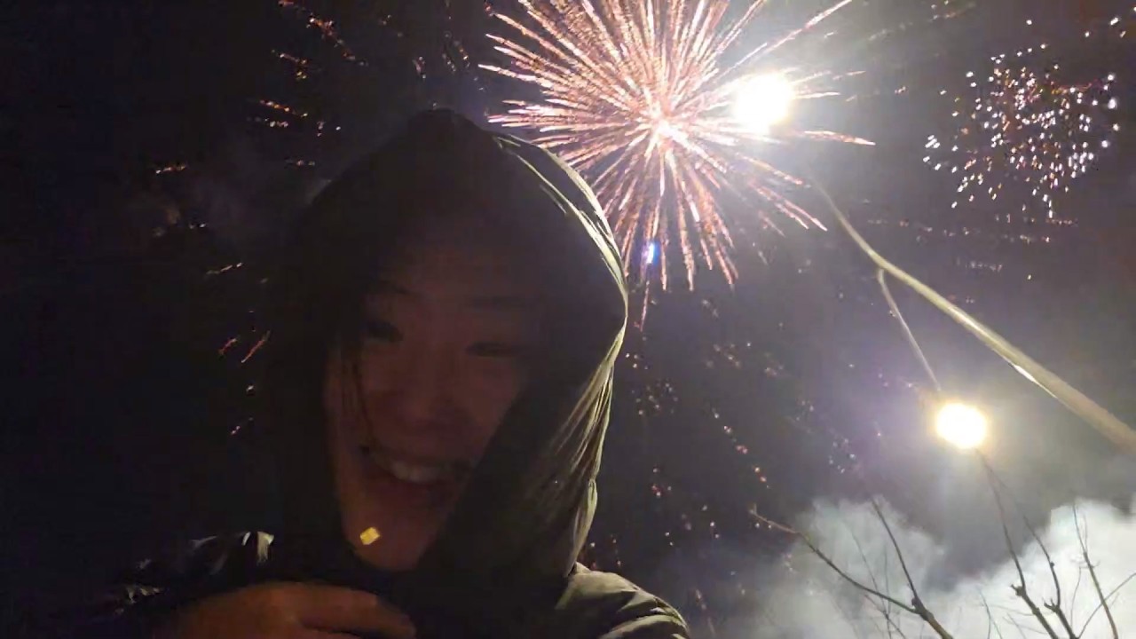 CRAZY FIREWORKS HAPPY CHINESE NEW YEAR IRL CHINA