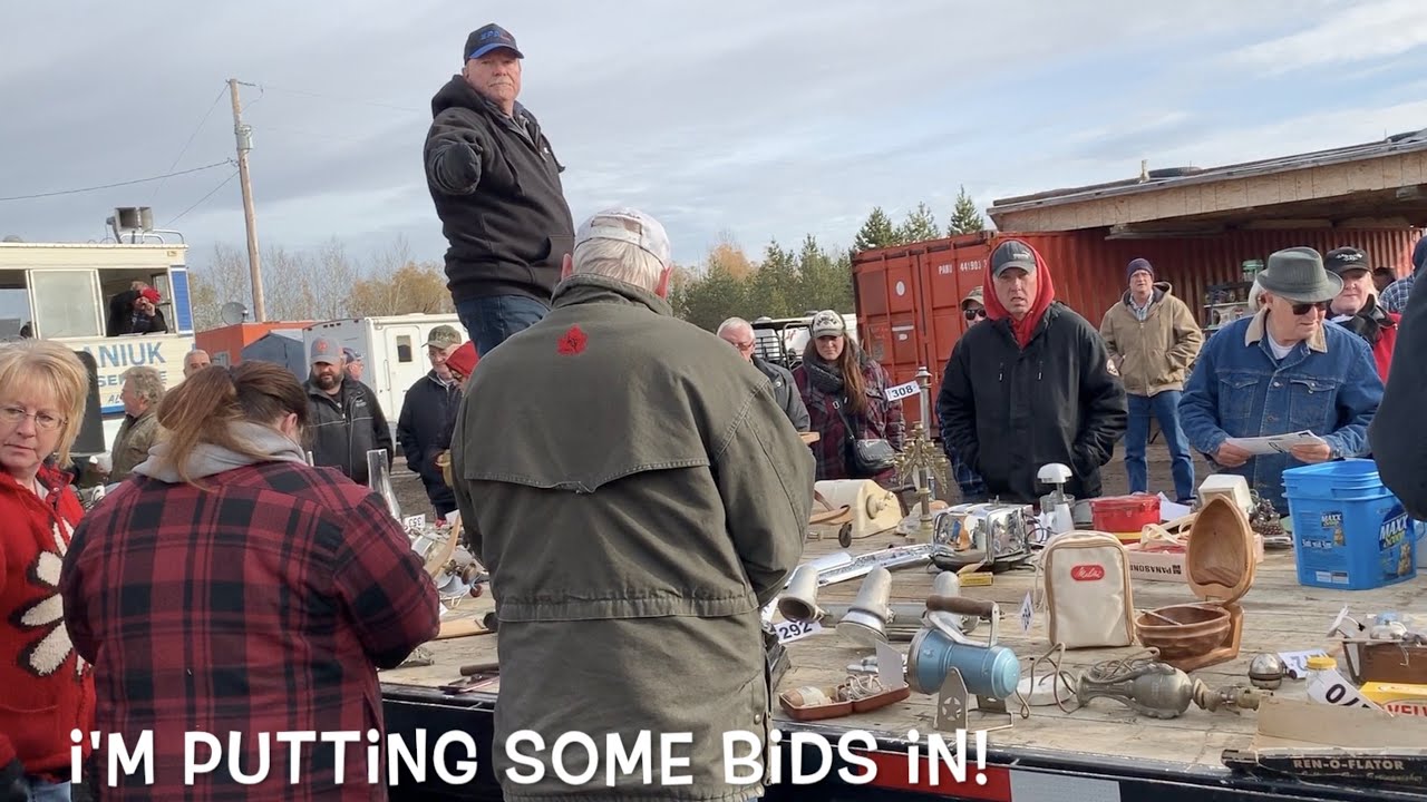 Fall Farm Auction! what will we find?!