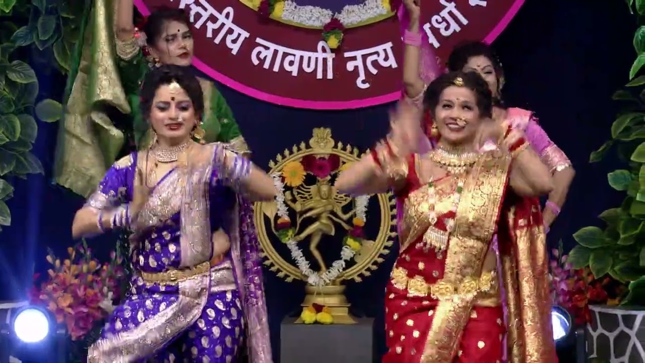 लावणी मुजरा : नंदा ,प्रमिला,संगिता लोदगेकर संगीत पार्टी : नटरंग कला केंद्र ,मोडनिंब