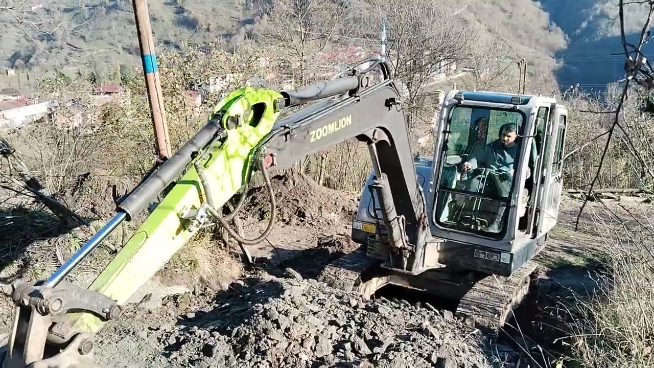 Yollarımız yapılıyor yanlarına