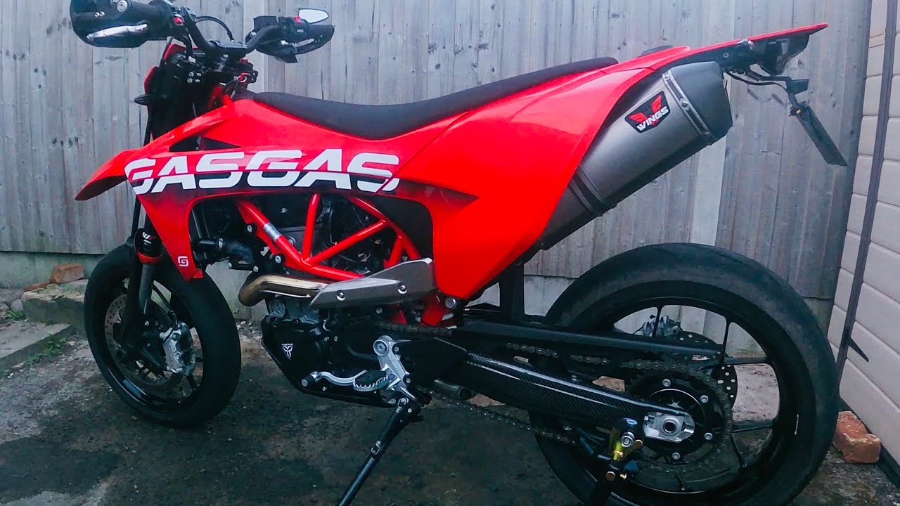 Gas Gas SM 700 Wings Exhaust Installation