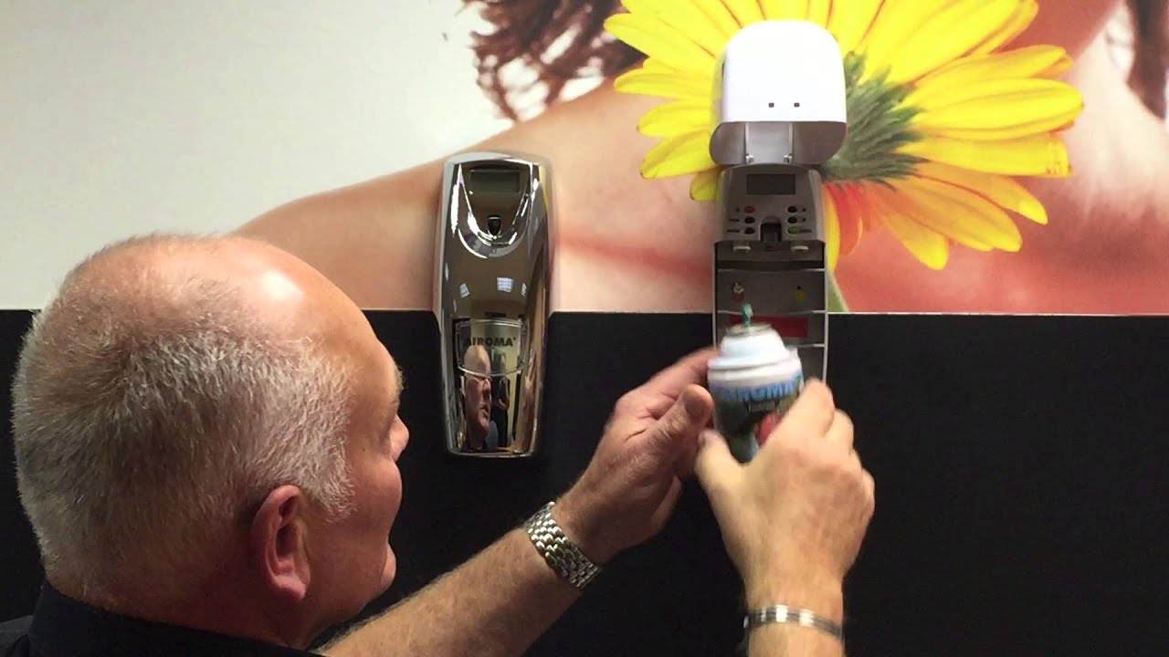 How to install a Vectair Airoma® dispenser refill and batteries