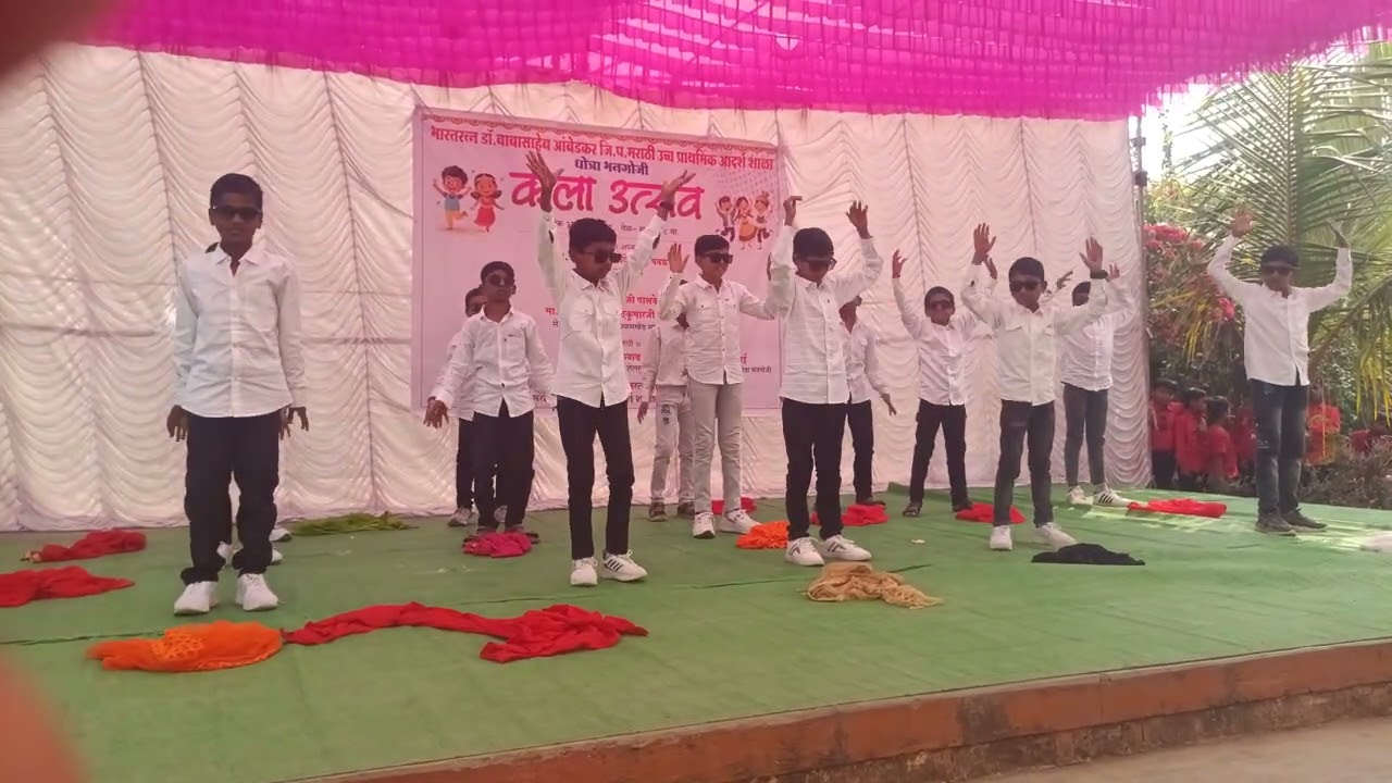 5th A comedy dance जि प मराठी उच्च प्राथमिक आदर्श शाळा धोत्रा भनगोजी पं स चिखली  जि प बुलडाणा