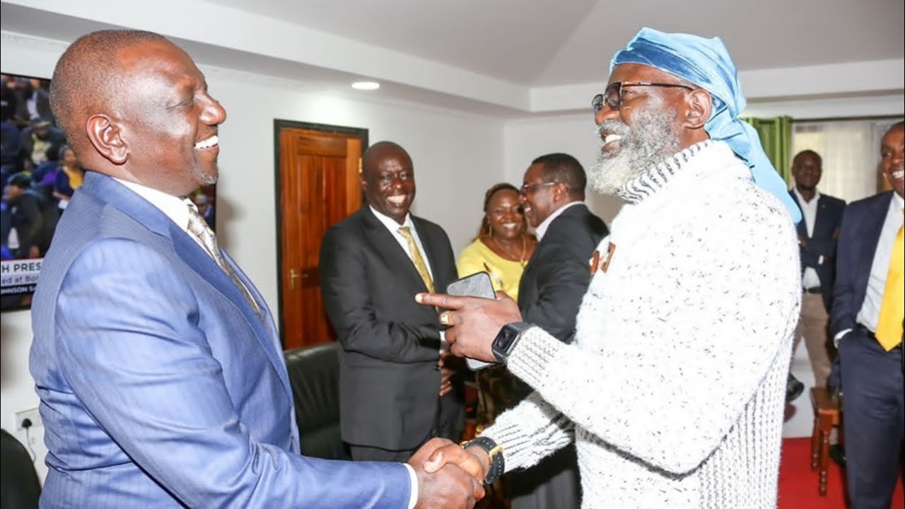 'HII NI MWANAUME HII!' RUTO, WAJACKOYAH & MWAURE SHARE LIGHT MOMENT AT BOMAS OF KENYA!!