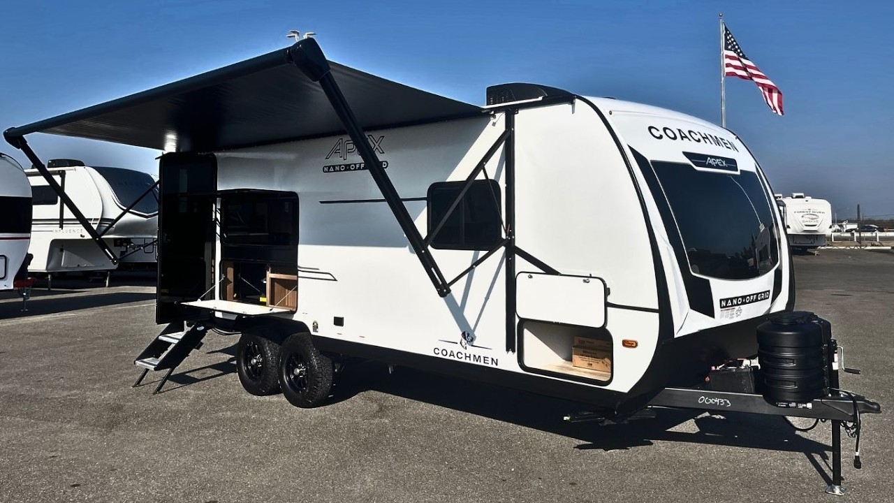 Beautiful Views, Cozy Design, Pure Relaxation:Perfect RV for Couples!
