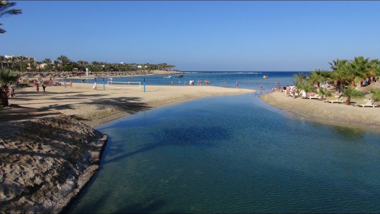 Brayka Bay Reef - několik záběrů z pláže