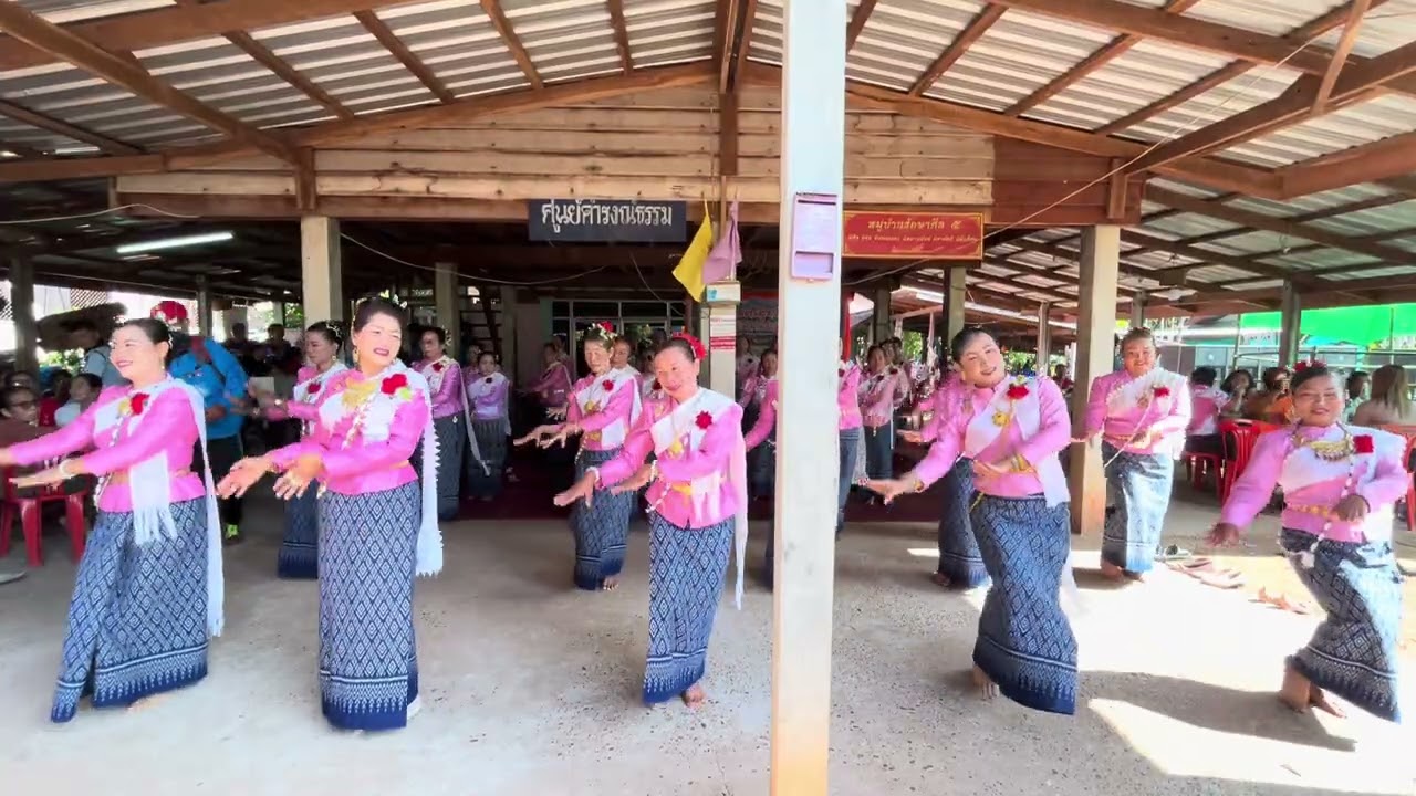 ผูกแขนนายกสุพจน์ เพลง บายศรี