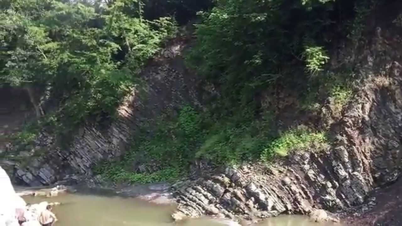 Вижниця — ворота українських Карпат