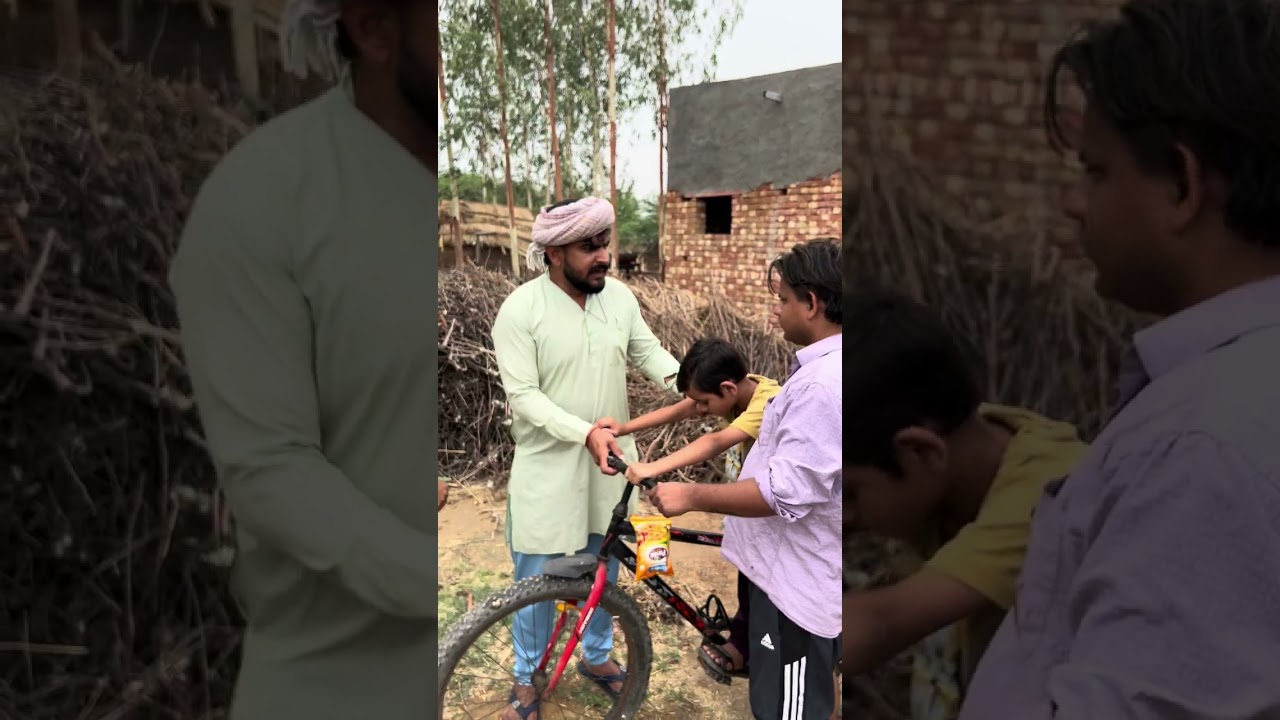 Chacha ko karna pad gaya kam 🤣.#comedy #funny #comedyvideo #entertainment #teambeniwal
