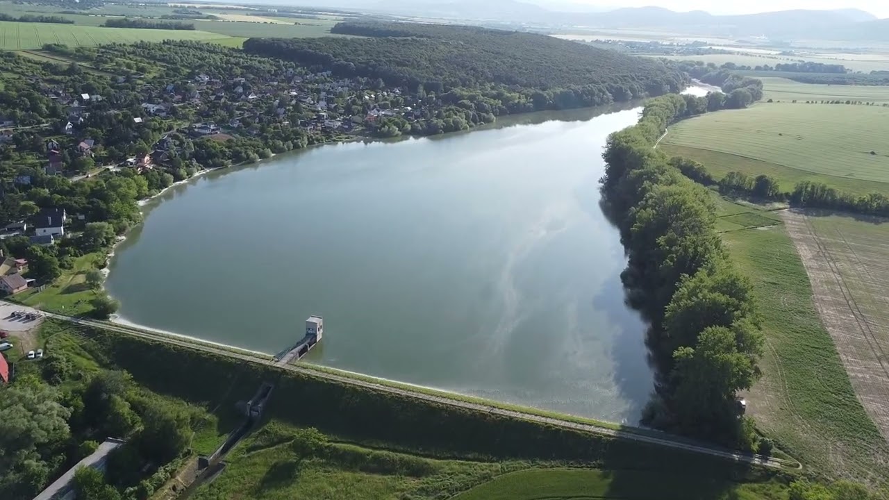 Vodná nádrž Suchá nad Parnou (Dron DJI MINI SE)