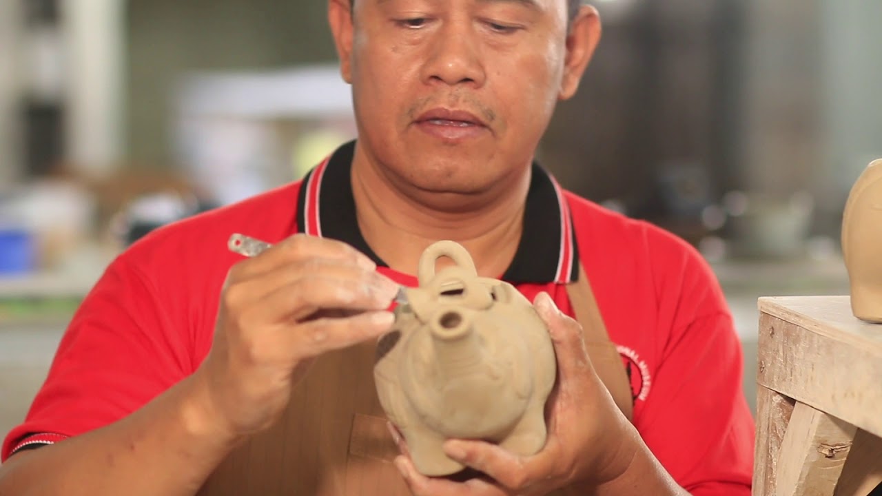How Is It Made? The Making Of A Ceramic Teapot, 'Buddha And The Jade Elephant'
