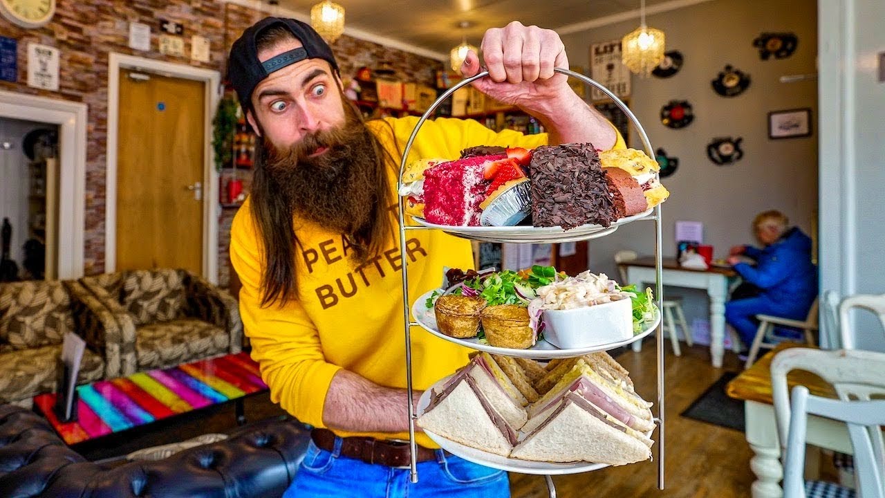 THIS CHALLENGE IS MEANT FOR TWO | SONGBIRD CAFE'S UNBEATEN AFTERNOON TEA CHALLENGE | BeardMeatsFood