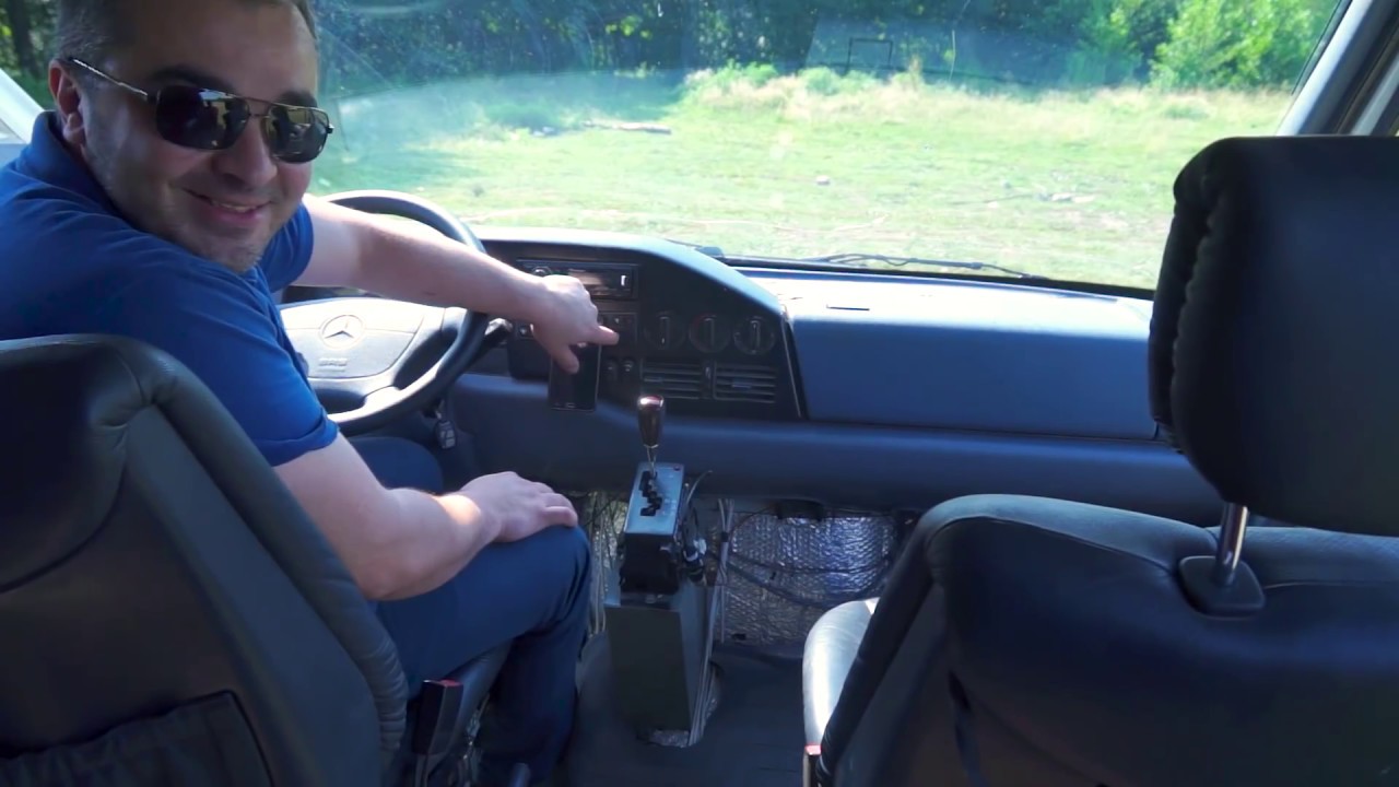 бешеный АВТОБУС !!!! спринтер 4 литра уничтожает асфальт
