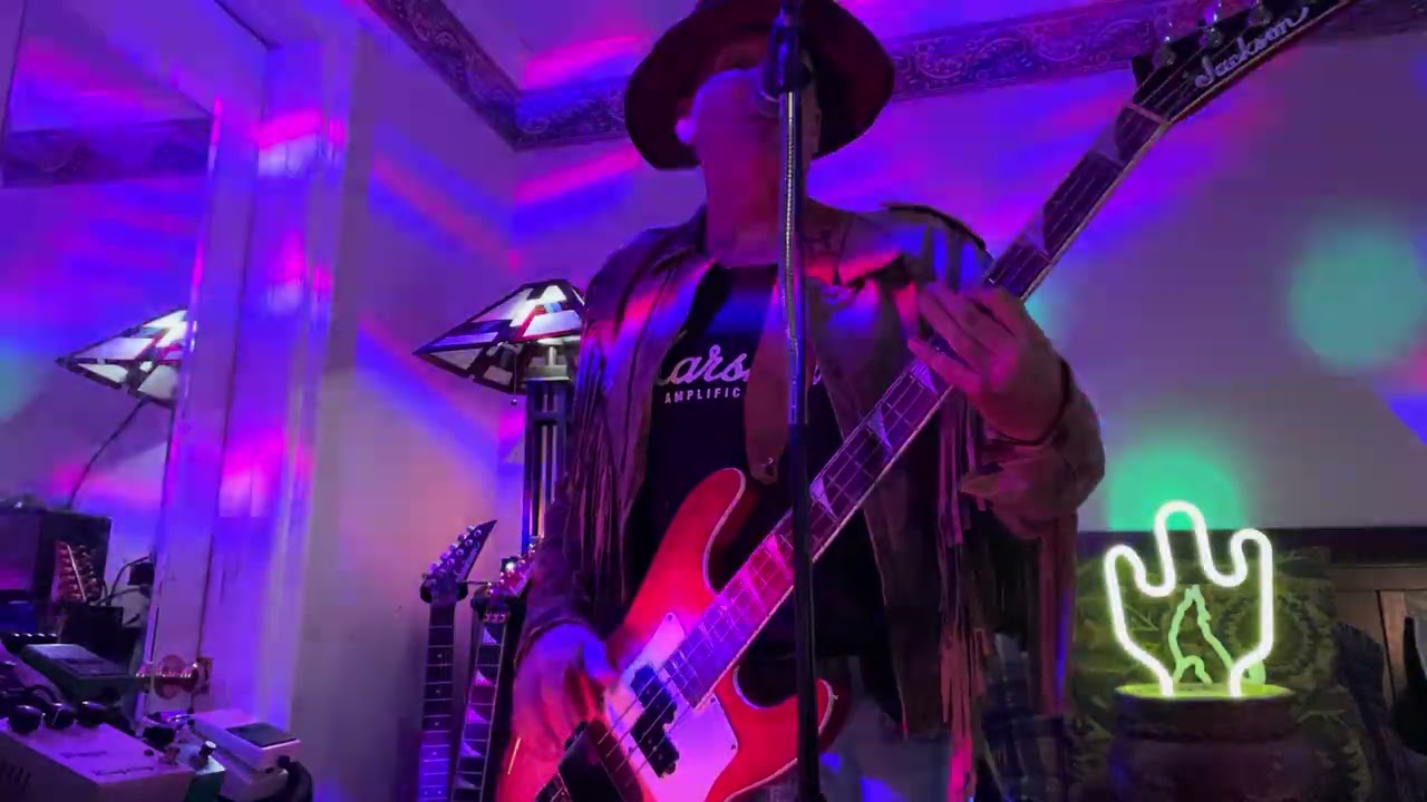 ALaKaZaM ALLaKaZoo (Bass Guitar 🎸 Jam)
