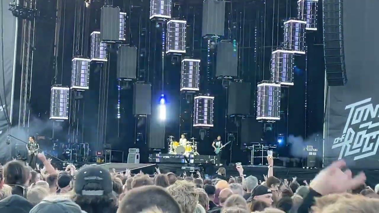 Muse - Hysteria | Tons of Rock 2025