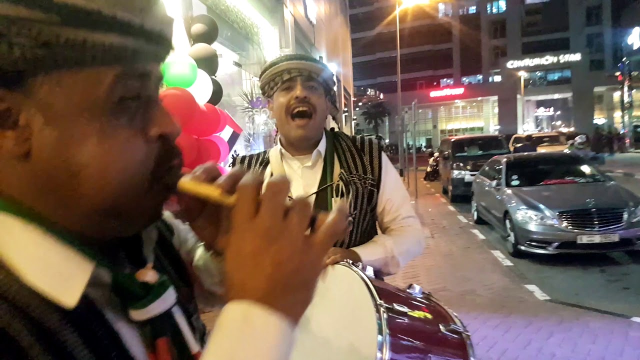 مزمار البرنس بندرالمطري #ايقاع محمد احسن عامر #دبي افتتاح مطعم  سقطره