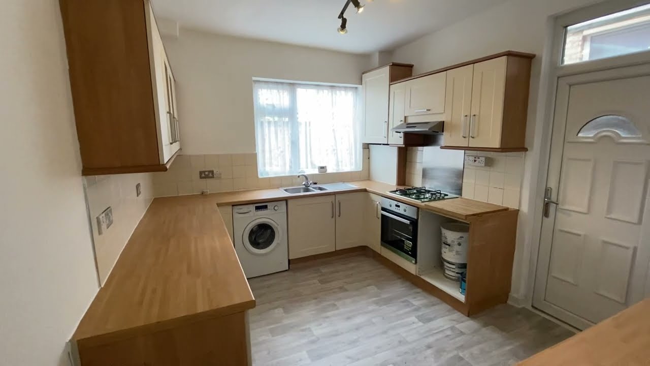 Haven St Salford M6 To Let