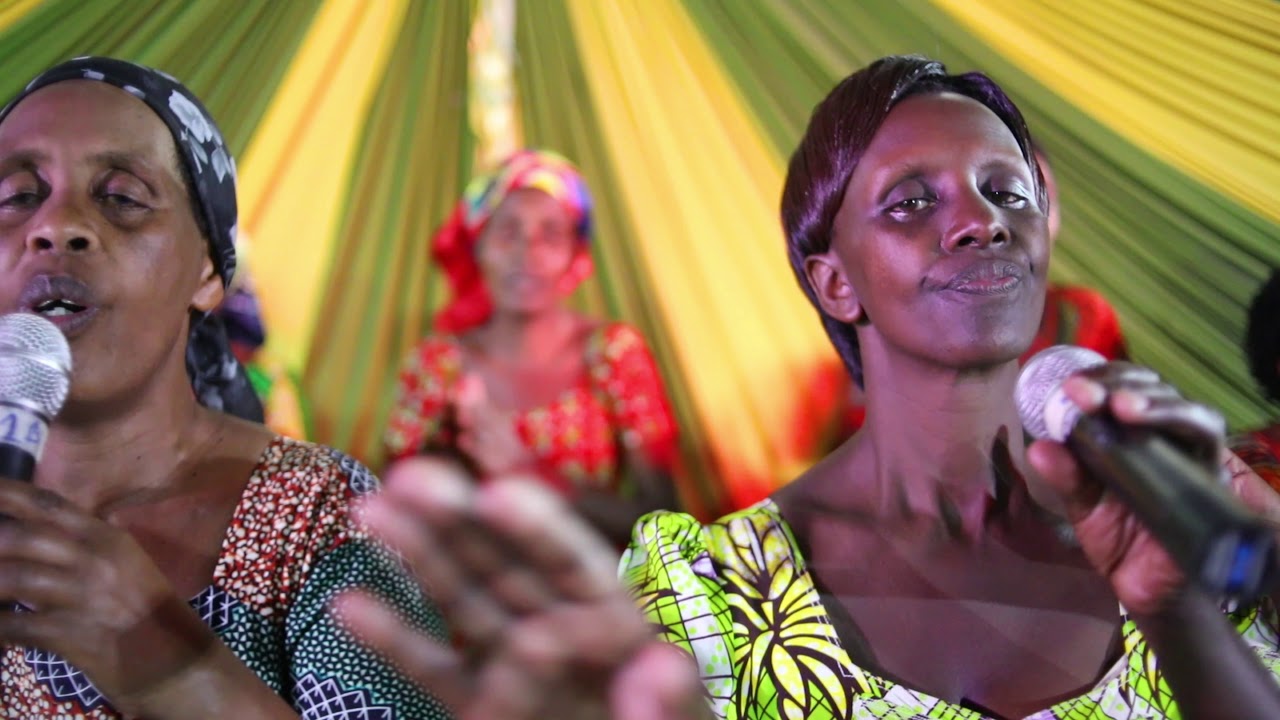 UWITEKA  nimwiza by bethel choir