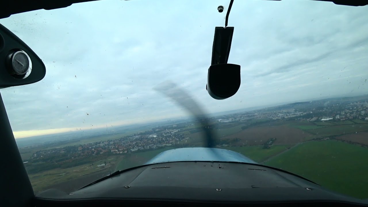Solo flight. LKLT - LKLT