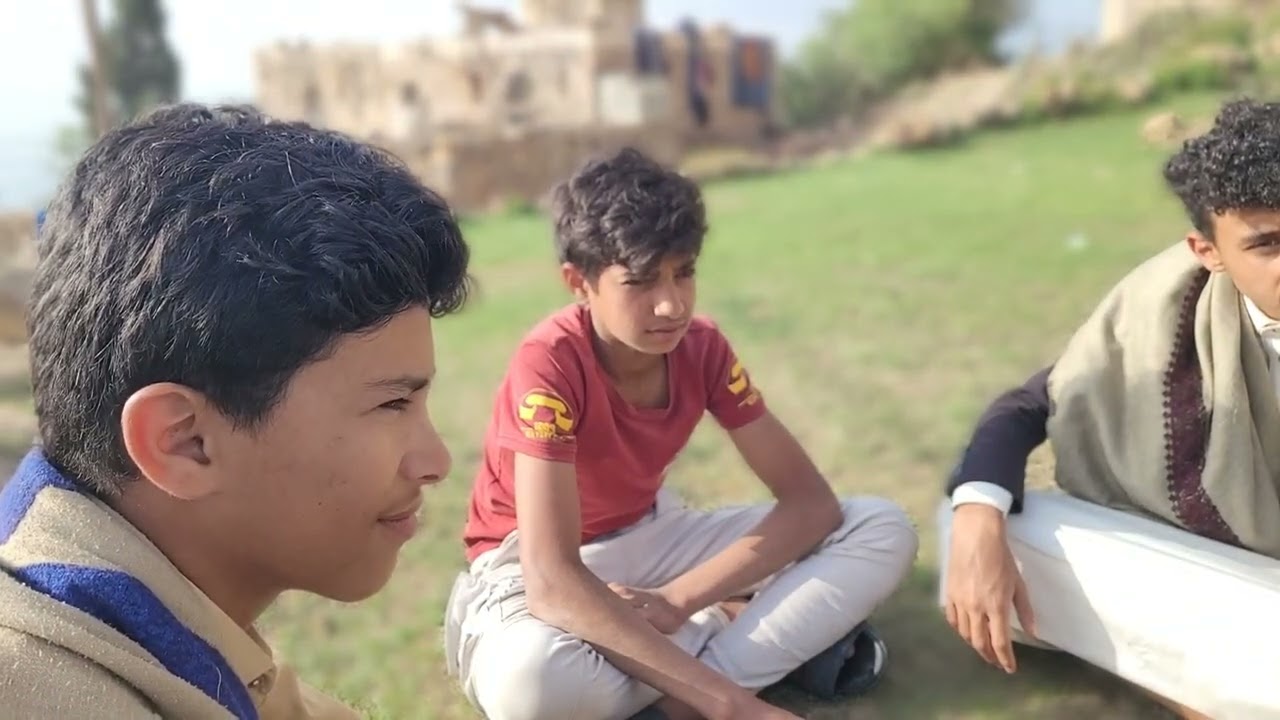 عليناان لا نترك الصلاة فهيا العمودالفقري للانسان الصلاه هي الارتباط بين العبدوربه فلا تتركوا الصلاه