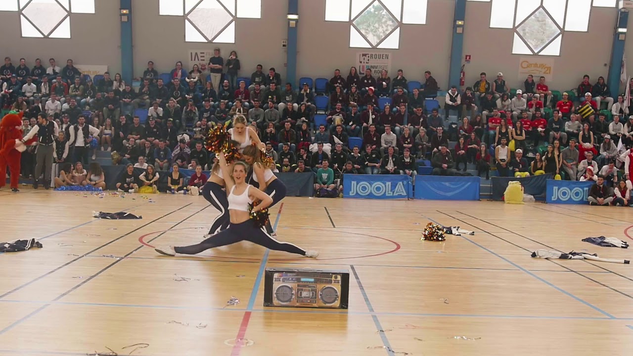 Pompoms - IAE Montpellier - CDF IAE 2018