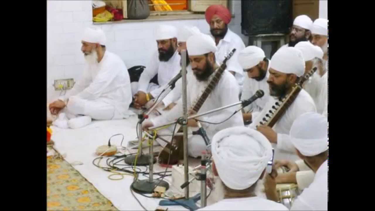 Aaj More Aaye Hain