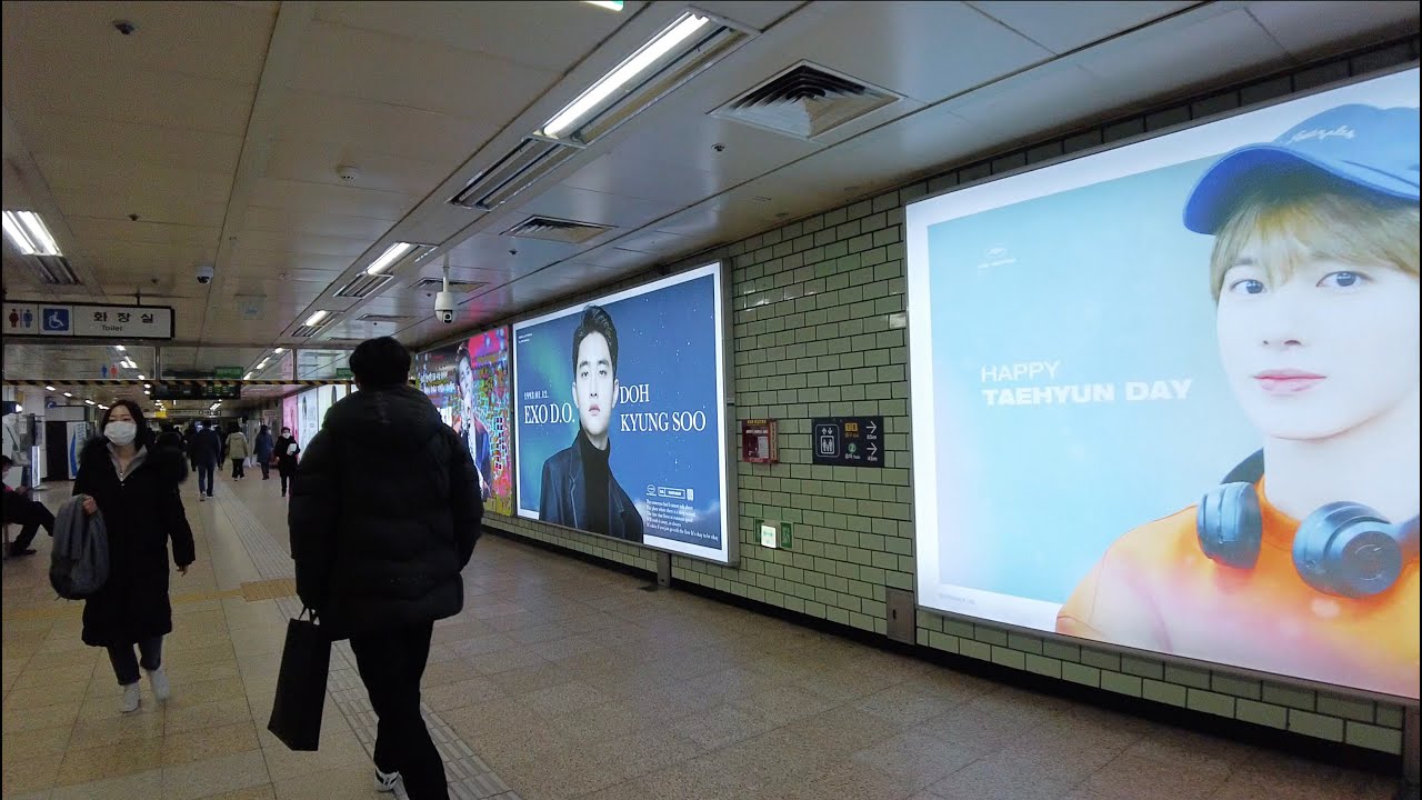 【4K】 Ночная прогулка по Сеулу - от Gangnam Samsung до Cheongdam (январь 2021 г.) (EP 77)