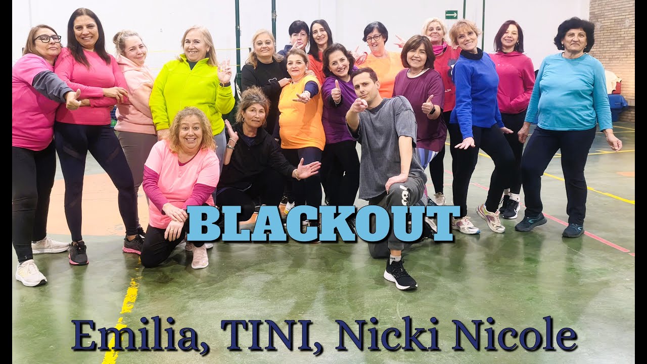 BLACKOUT - Emilia, TINI, Nicki Nicole | ZUMBA PARA PRINCIPIANTES 🔥💃