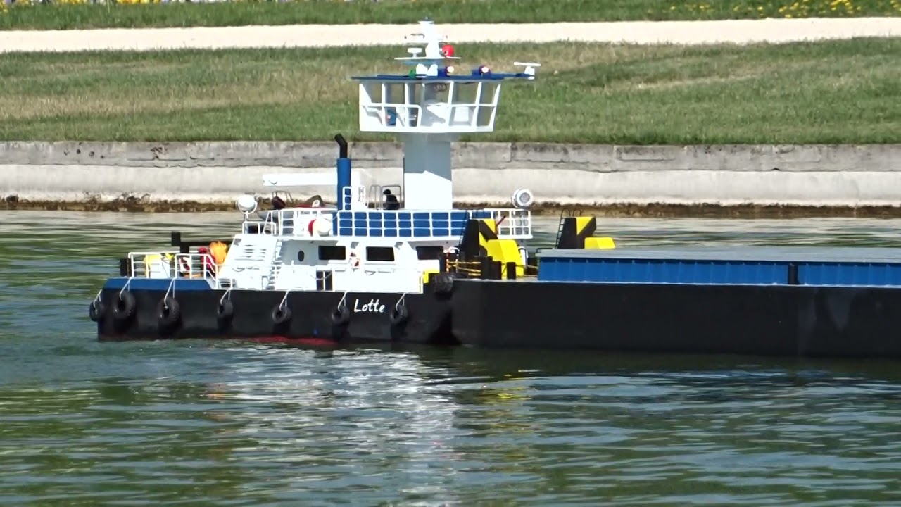 RC Schubschiff Lotte mit Container, RC Schlepper mit Soundmodul, tug boat, tugboat