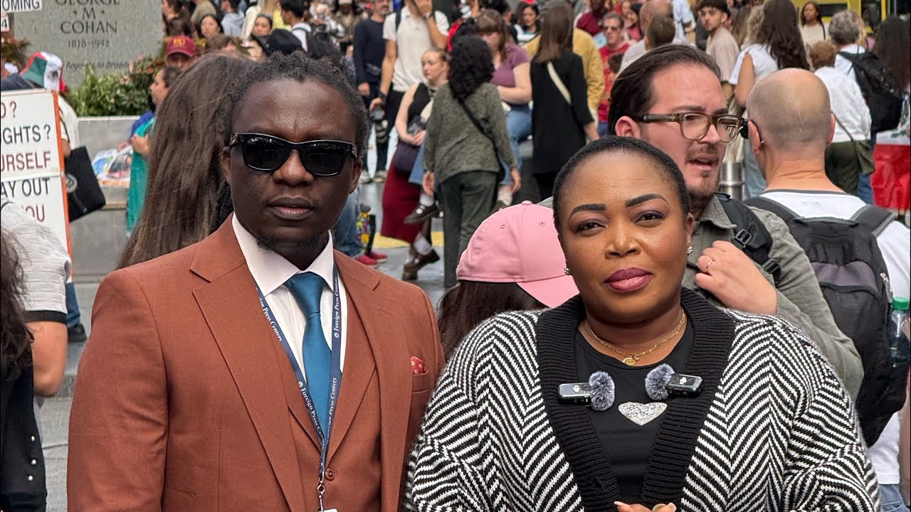 EN DIRECT TIME SQUARE MARIUS MUHUNGA RE&Ccedil;OIT LES JOURNALISTES 