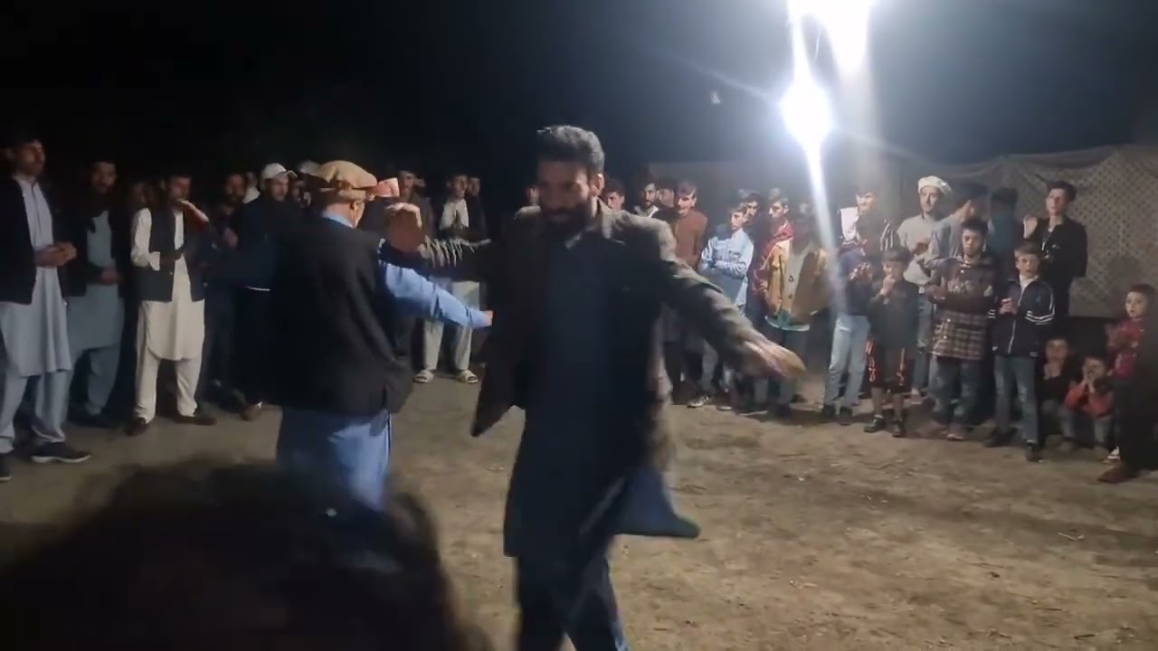 Traditional Dance | Aisa Dance Kabi nahe dakha hoga | Gilgiti Viral Dance part 4