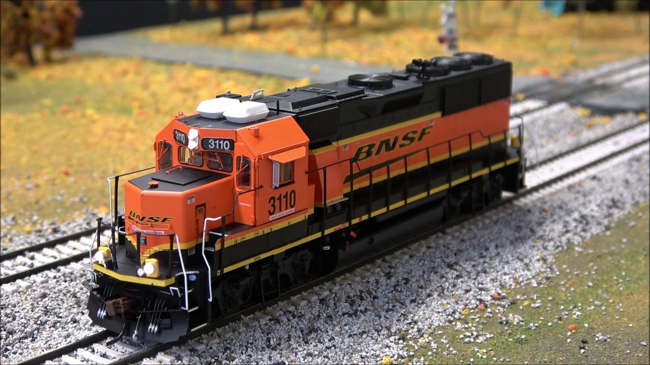 Product Demo: Athearn Genesis GP50 Phase II BNSF w/DCC Tsunami 2 Sound