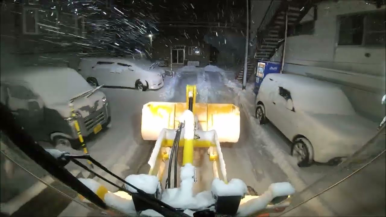 マンホールは堅かった… 吹っ飛ぶ自宅 除雪車の車窓から 176