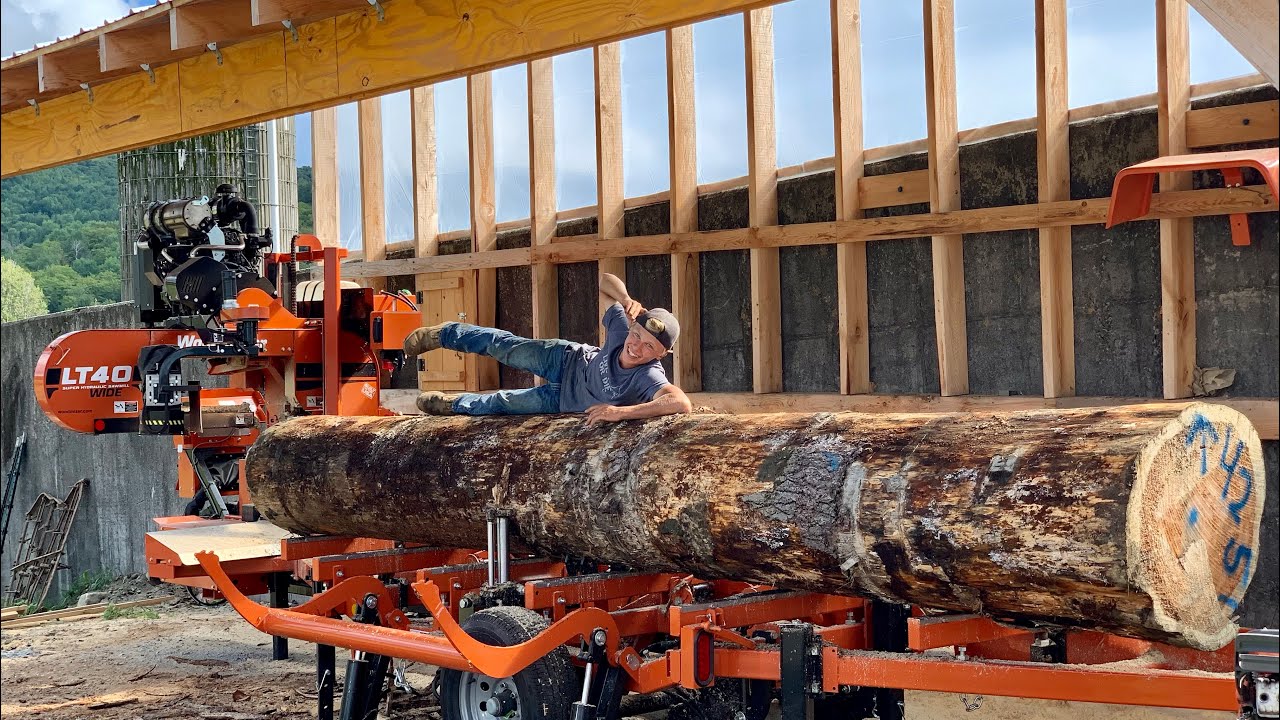 Milling a HUGE log on the LT40 Wide!!