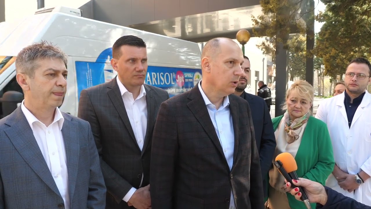 Ministar zdravlja Zlatibor Lončar u poseti OB Stefan Visoki u Smederevskoj Palanci.