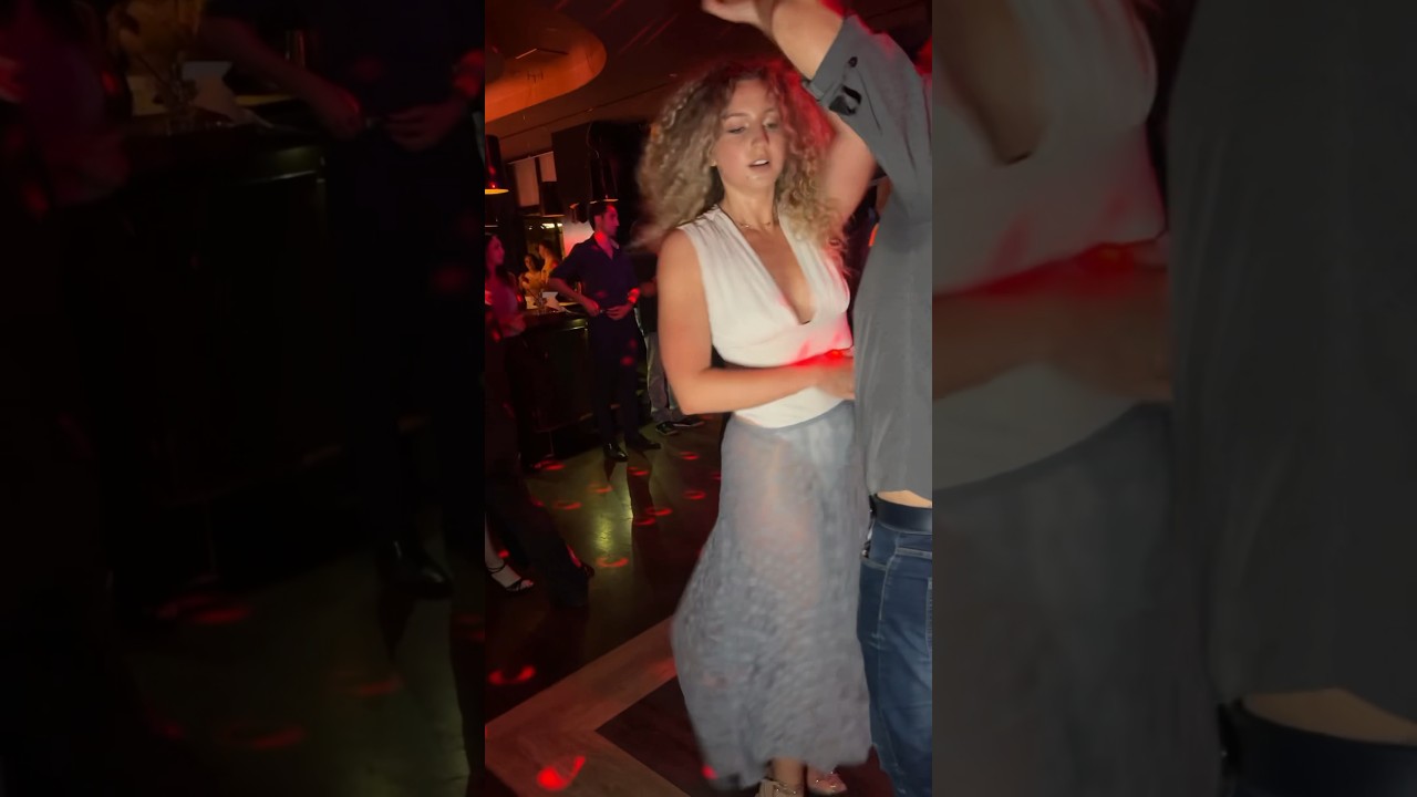 Why SALSA is The Most ROMANTIC Of All Dances #salsarosa #salsaconestilo #salsaromantica #salsamadrid
