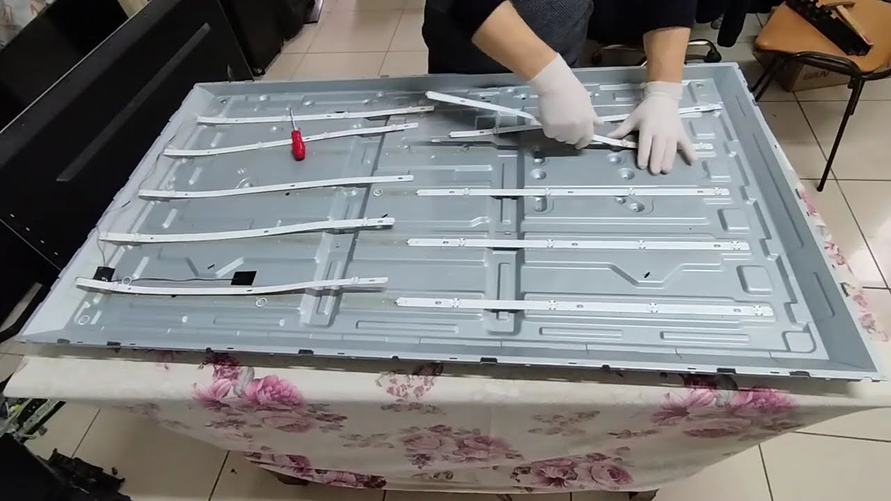 LG 55UJ630V TELEVİZYON MAVİ GÖSTERİYOR ( LED DEGİSİMİ ) LG TV LED REPLACEMENT